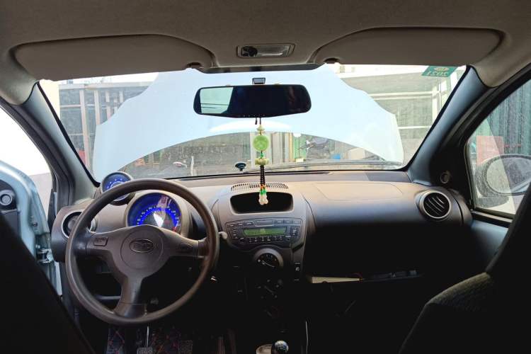 Used BYD F0 2011 Shangku Edition 1.0L XuanKu Model Headliner