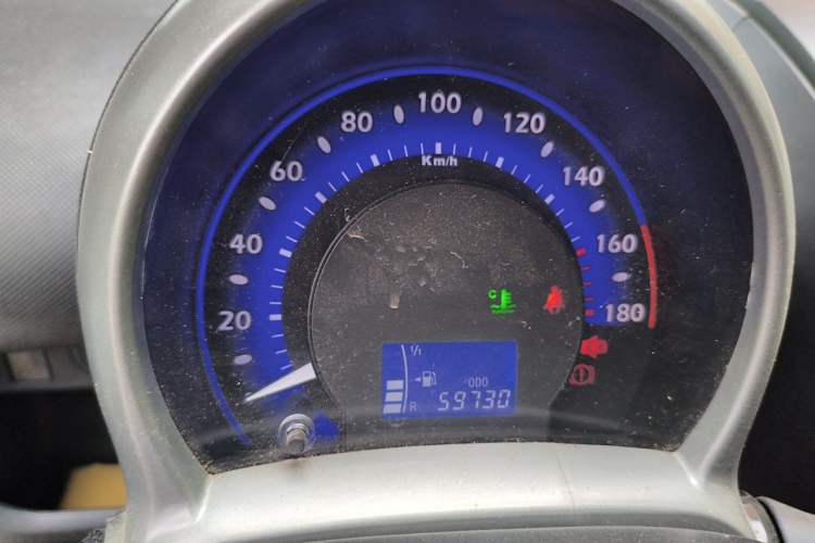 Used BYD F0 2011 Shangku Edition 1.0L XuanKu Model Instrument Cluster