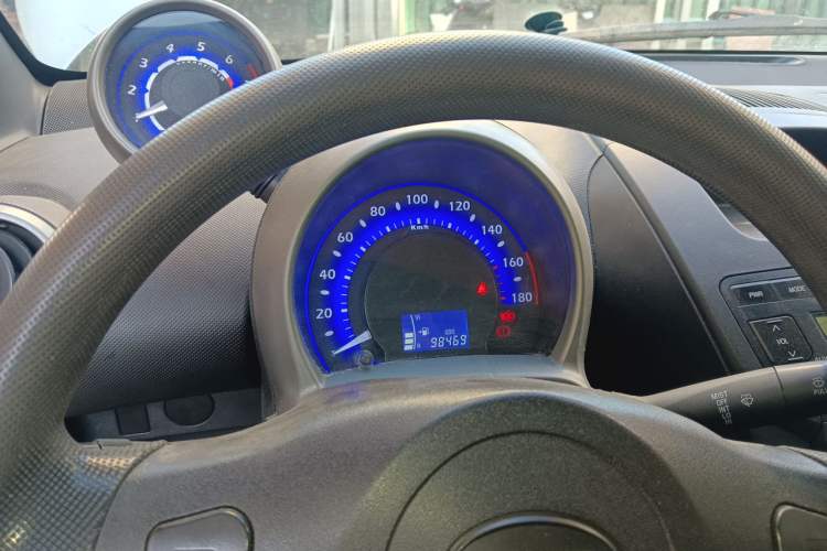 Used BYD F0 2011 Shangku Edition 1.0L XuanKu Model Instrument Cluster