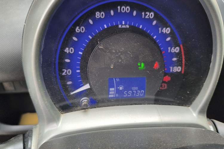 Used BYD F0 2011 Shangku Edition 1.0L XuanKu Model Odometer Close Up