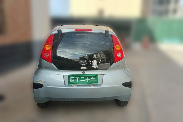 Used BYD F0 2011 Shangku Edition 1.0L XuanKu Model Rear