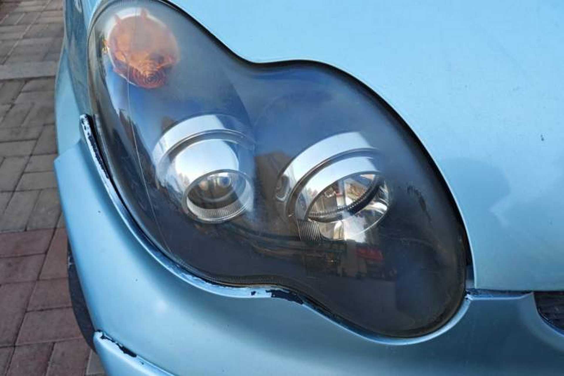 Used BYD F0 2011 Shangku Edition 1.0L Yuexiu Model Right Front Headlight