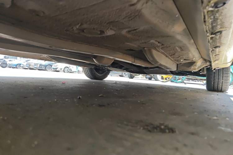Used BYD F0 2011 Shangku Edition 1.0L Yuexiu Model Chassis Rear Right