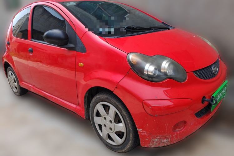 Used BYD F0 2011 Shangku Edition 1.0L XuanKu Model Front Right 45 Deg