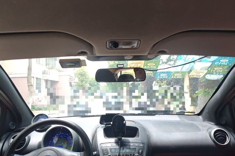 Used BYD F0 2011 Shangku Edition 1.0L XuanKu Model Headliner