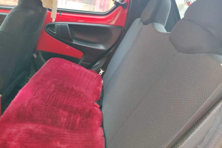 Used BYD F0 2011 Shangku Edition 1.0L XuanKu Model Left Rear Seat
