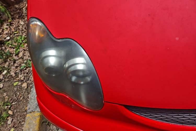 Used BYD F0 2011 Shangku Edition 1.0L XuanKu Model Right Front Headlight