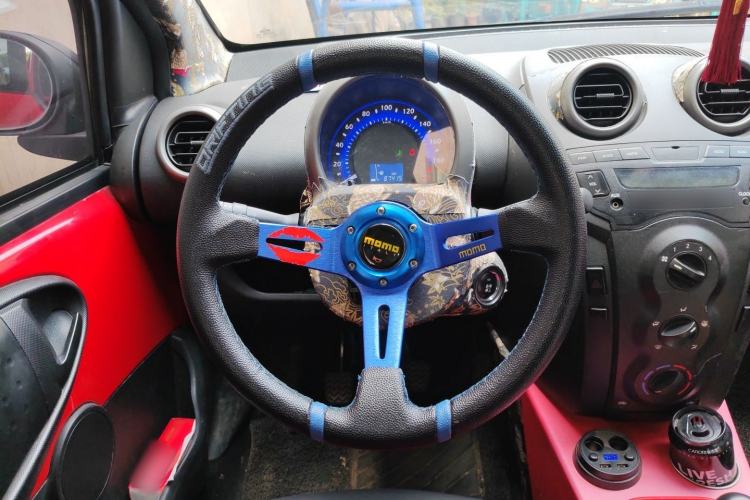 Used BYD F0 2011 Shangku Edition 1.0L XuanKu Model Steering Wheel