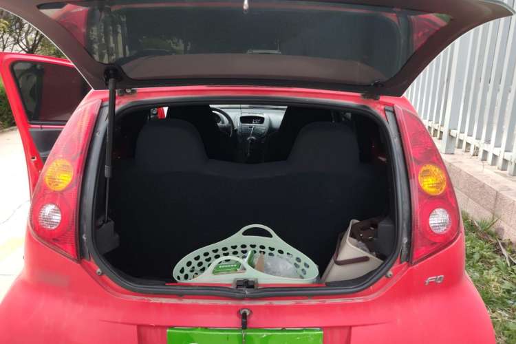 Used BYD F0 2011 Shangku Edition 1.0L XuanKu Model Trunk