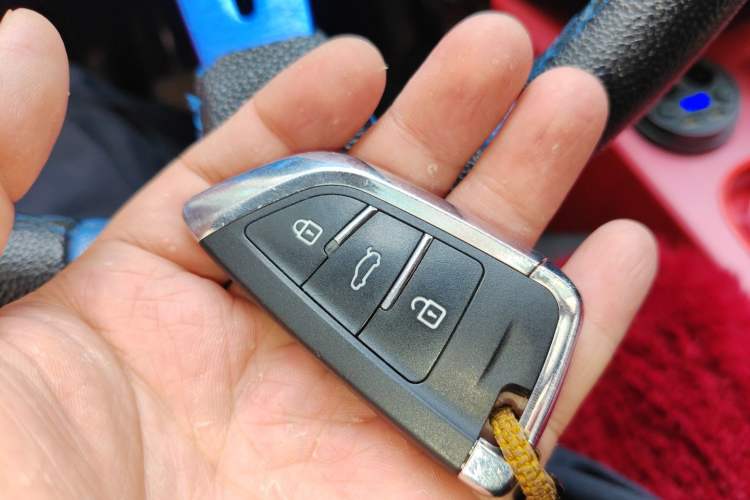Used BYD F0 2011 Shangku Edition 1.0L XuanKu Model Vehicle Key
