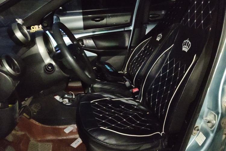 Used BYD F0 2011 Shangku Edition 1.0L XuanKu Model Left Front Seat