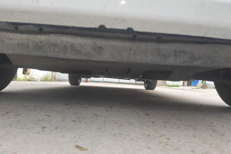 Used BYD F0 2011 Shangku Edition 1.0L Yuexiu Model Chassis Front