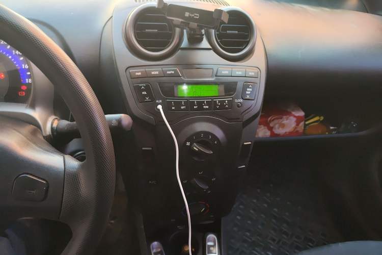 Used BYD F0 2012 1.0L XuanKu Trim Audio And AC Panel