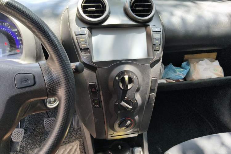 Used BYD F0 2012 1.0L XuanKu Trim Audio And AC Panel