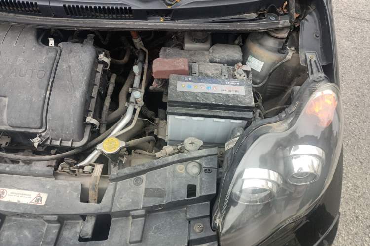 Used BYD F0 2012 1.0L XuanKu Trim Engine Bay Left