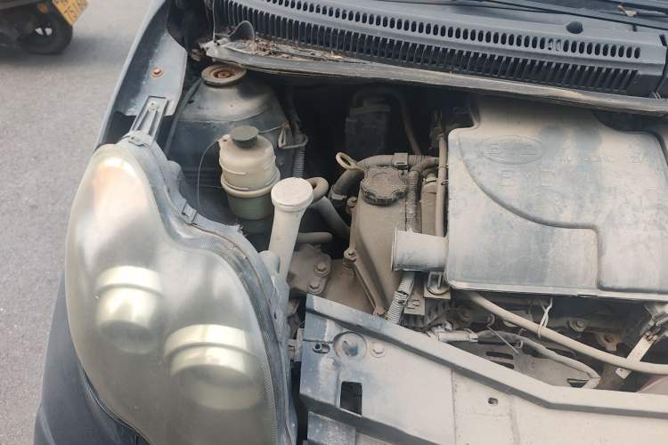 Used BYD F0 2012 1.0L Joyful Cool Model Engine Bay Right