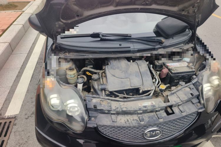 Used BYD F0 2012 1.0L XuanKu Trim Engine Bay Right