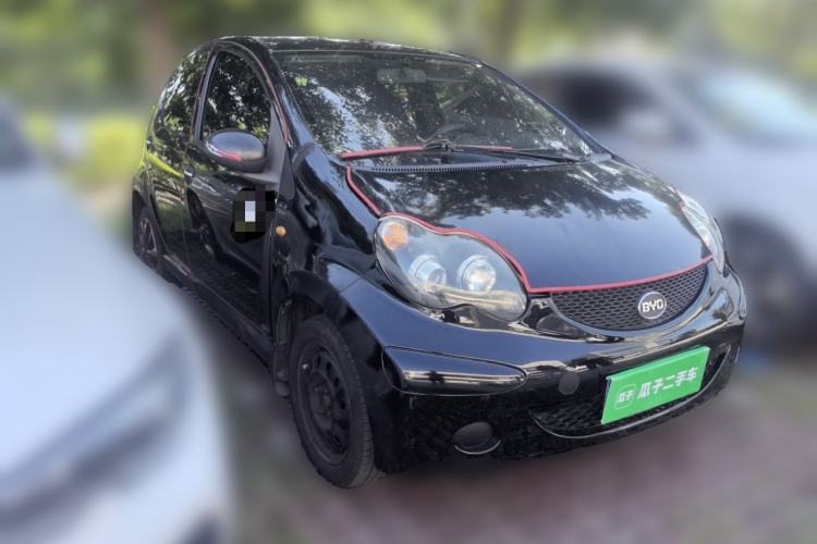 Used BYD F0 2012 1.0L XuanKu Trim Front Right 45 Deg