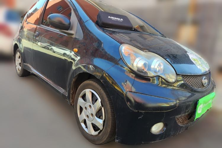 Used BYD F0 2012 1.0L XuanKu Trim Front Right 45 Deg