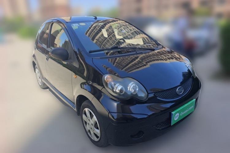 Used BYD F0 2012 1.0L XuanKu Trim Front Right 45 Deg