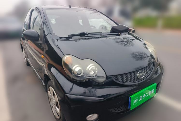 Used BYD F0 2012 1.0L XuanKu Trim Front Right 45 Deg