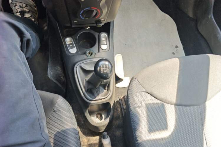 Used BYD F0 2012 1.0L XuanKu Trim Gear Lever