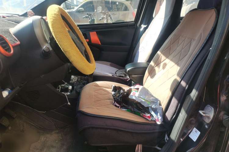Used BYD F0 2012 1.0L XuanKu Trim Left Front Seat