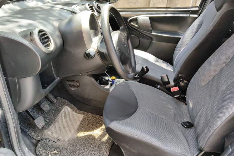 Used BYD F0 2012 1.0L XuanKu Trim Left Front Seat