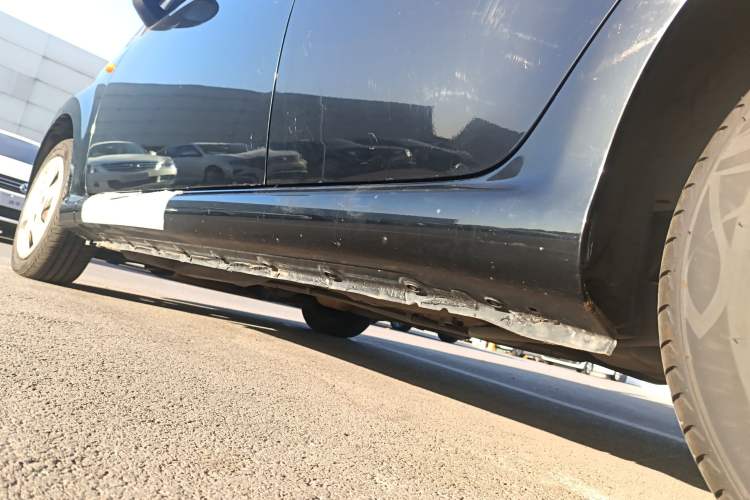 Used BYD F0 2012 1.0L Joyful Cool Model Left Side Sill
