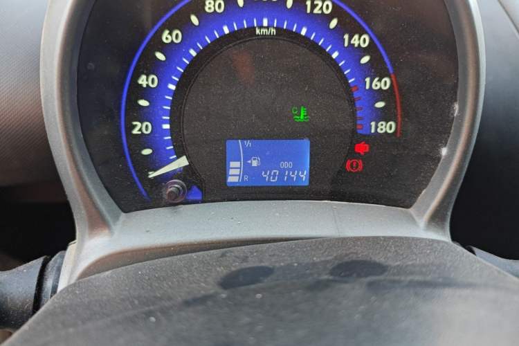 Used BYD F0 2012 1.0L Joyful Cool Model Odometer Close Up