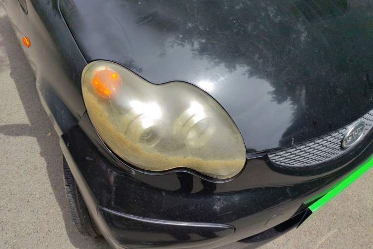 Used BYD F0 2012 1.0L XuanKu Trim Right Front Headlight