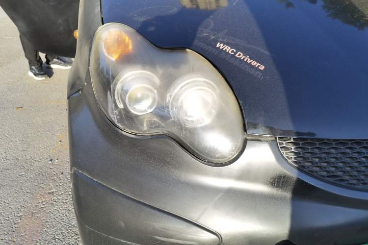 Used BYD F0 2012 1.0L XuanKu Trim Right Front Headlight