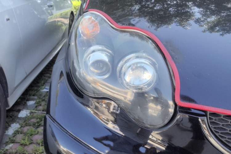 Used BYD F0 2012 1.0L XuanKu Trim Right Front Headlight