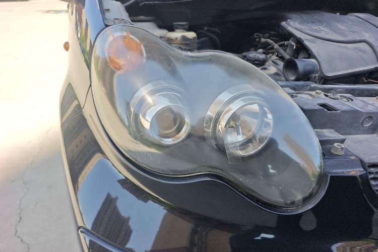 Used BYD F0 2012 1.0L XuanKu Trim Right Front Headlight