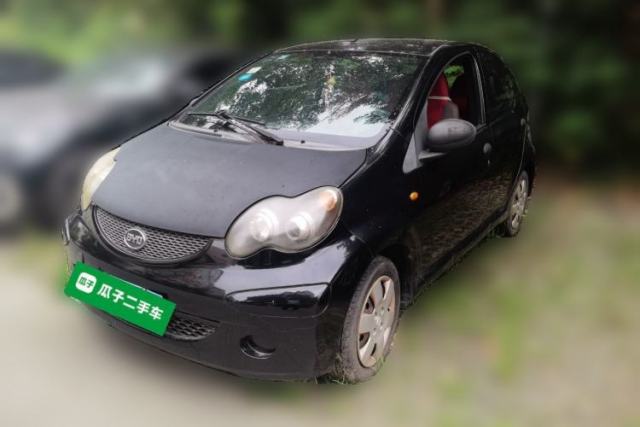 Ojetý BYD F0 2012 1.0L XuanKu Trim