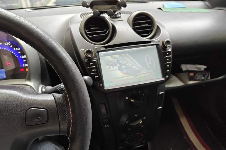 Used BYD F0 2012 1.0L Joyful Cool Model Audio And AC Panel