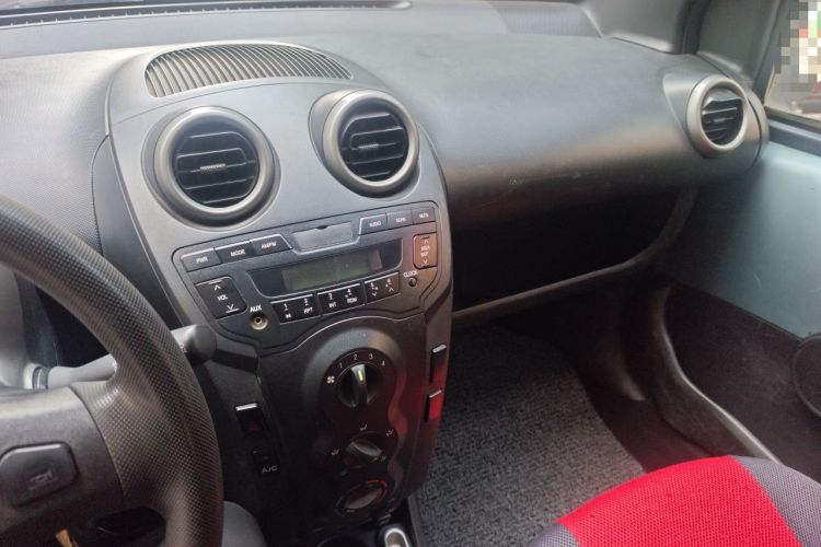 Used BYD F0 2012 1.0L Joyful Cool Model Audio And AC Panel