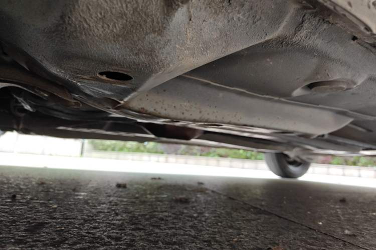 Used BYD F0 2012 1.0L Joyful Cool Model Chassis Front Left