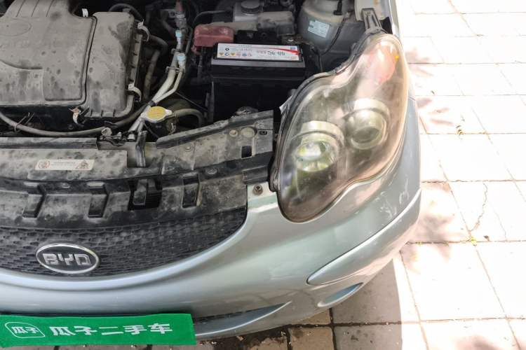 Used BYD F0 2012 1.0L Joyful Cool Model Engine Bay Left