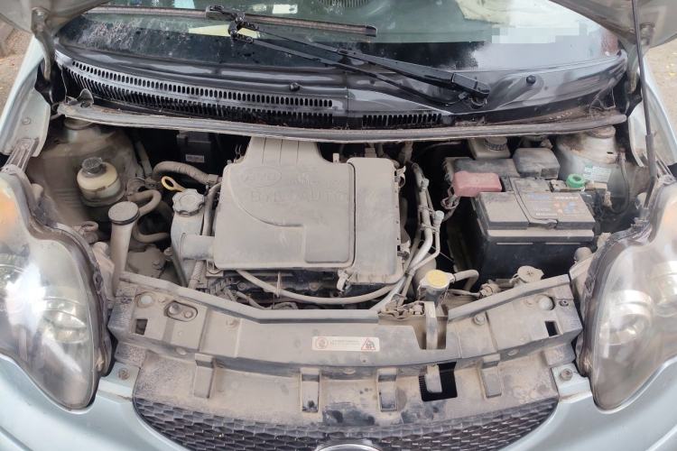 Used BYD F0 2012 1.0L Joyful Cool Model Engine Bay