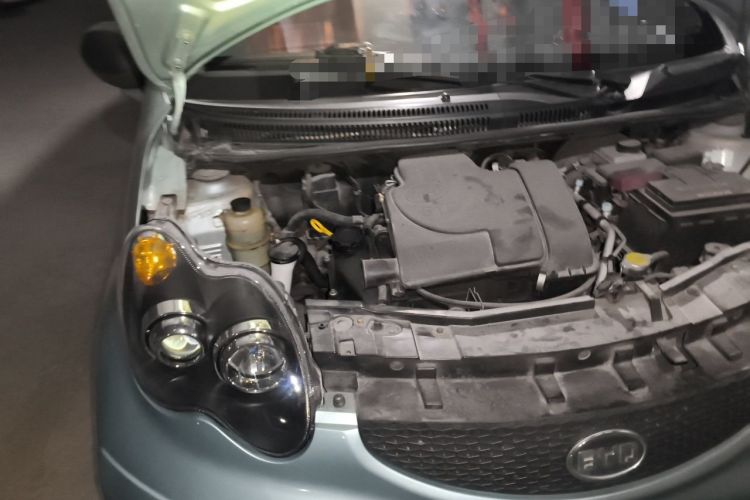 Used BYD F0 2012 1.0L XuanKu Trim Engine Bay Right
