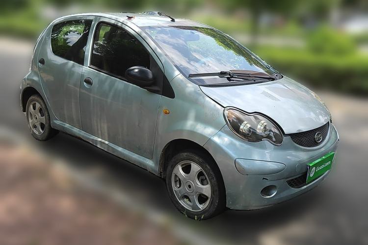 Used BYD F0 2012 1.0L XuanKu Trim Front Right 45 Deg