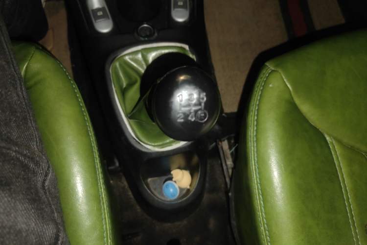 Used BYD F0 2012 1.0L XuanKu Trim Gear Lever