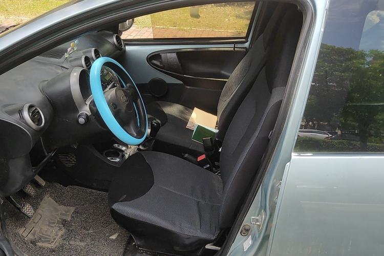 Used BYD F0 2012 1.0L XuanKu Trim Left Front Seat