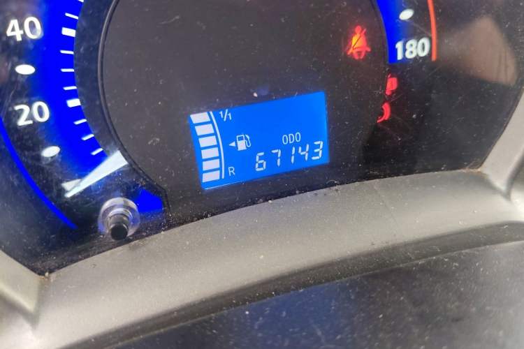 Used BYD F0 2012 1.0L Joyful Cool Model Odometer Close Up