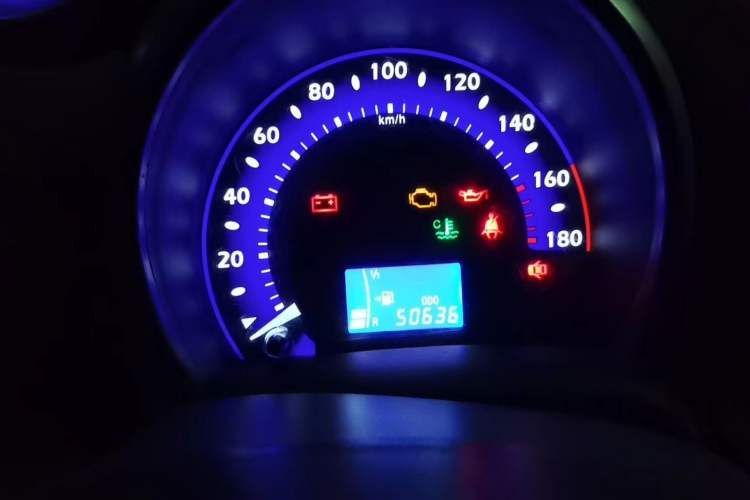 Used BYD F0 2012 1.0L Joyful Cool Model Odometer Close Up
