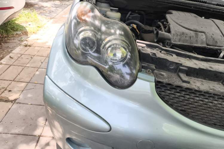 Used BYD F0 2012 1.0L Joyful Cool Model Right Front Headlight