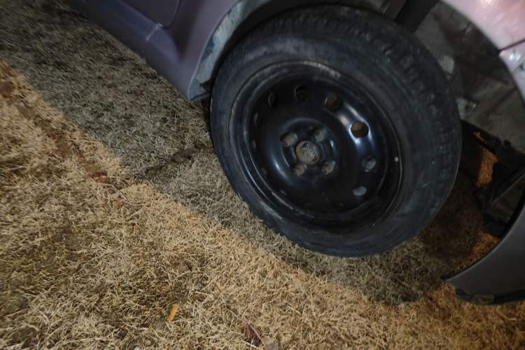 Used BYD F0 2012 1.0L XuanKu Trim Right Front Wheel Hub
