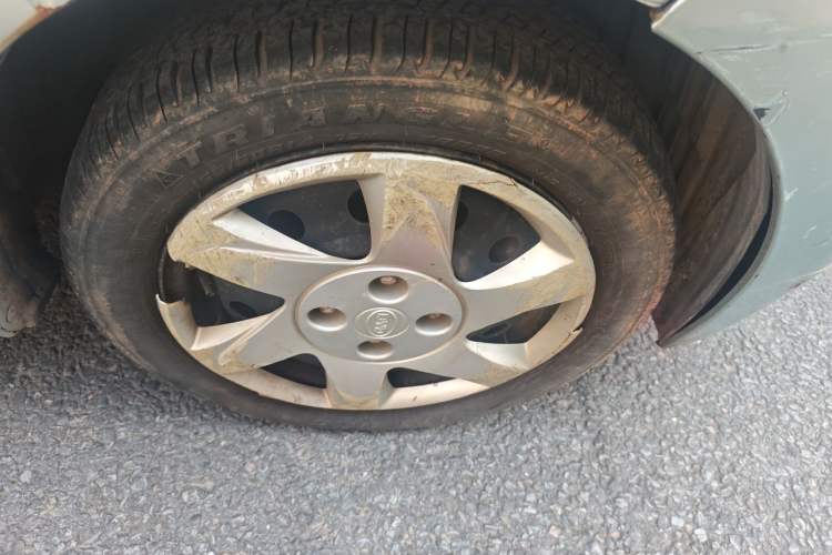 Used BYD F0 2012 1.0L Joyful Cool Model Right Front Wheel Hub