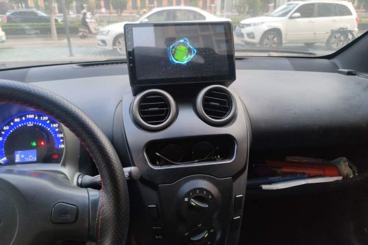Used BYD F0 2012 1.0L Joyful Cool Model Audio And AC Panel